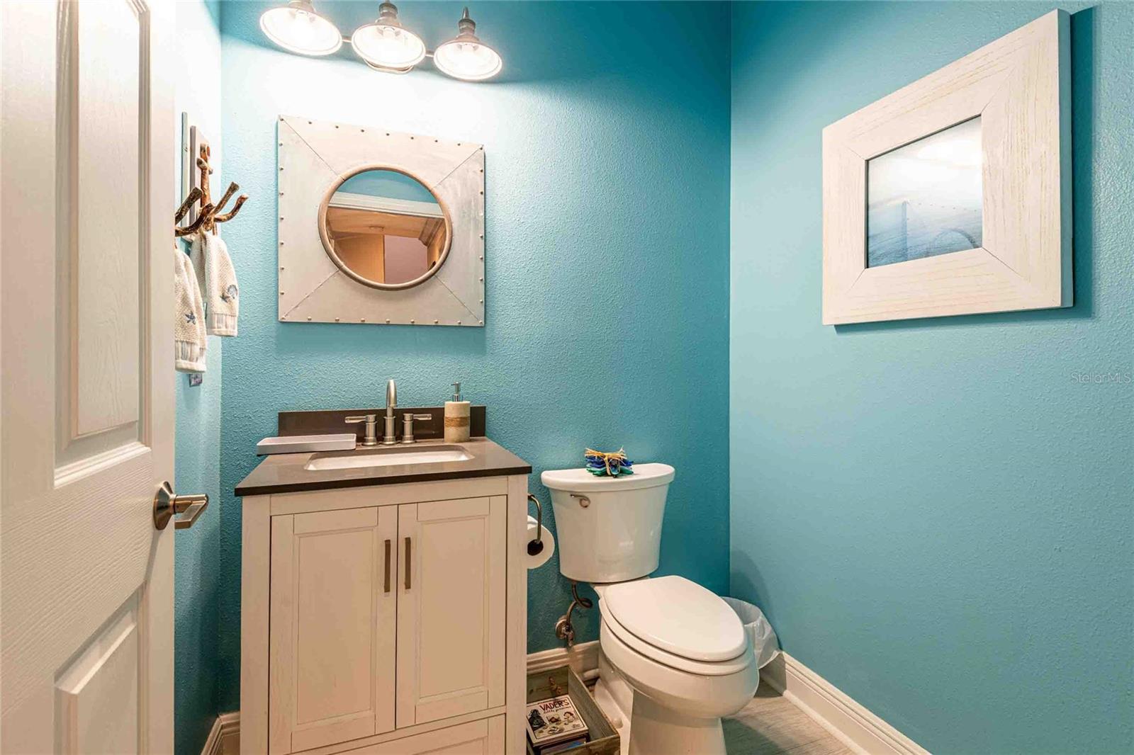 Image 18 of 55 For 6741 Vista Del Lago Avenue