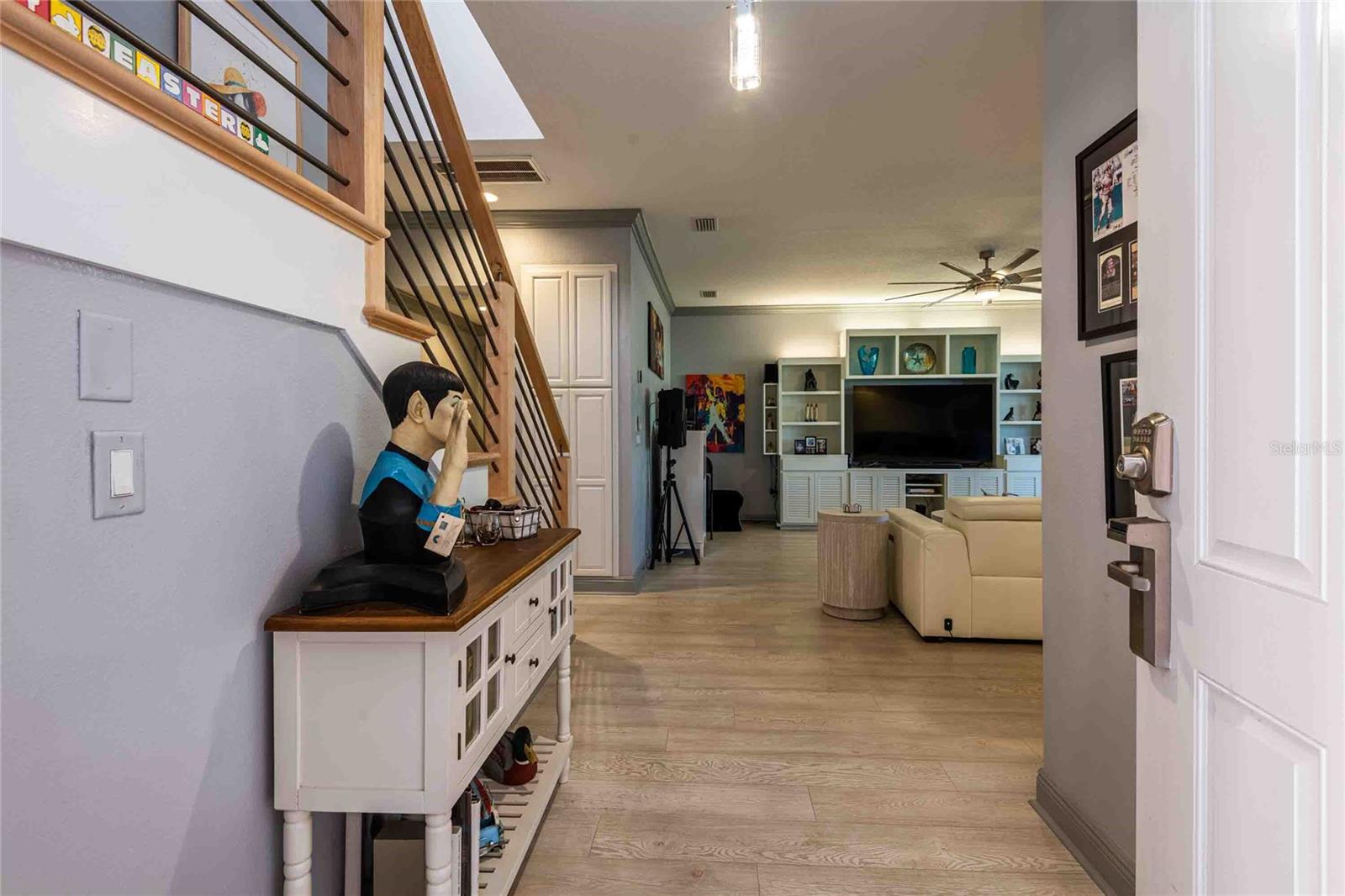 Image 5 of 55 For 6741 Vista Del Lago Avenue