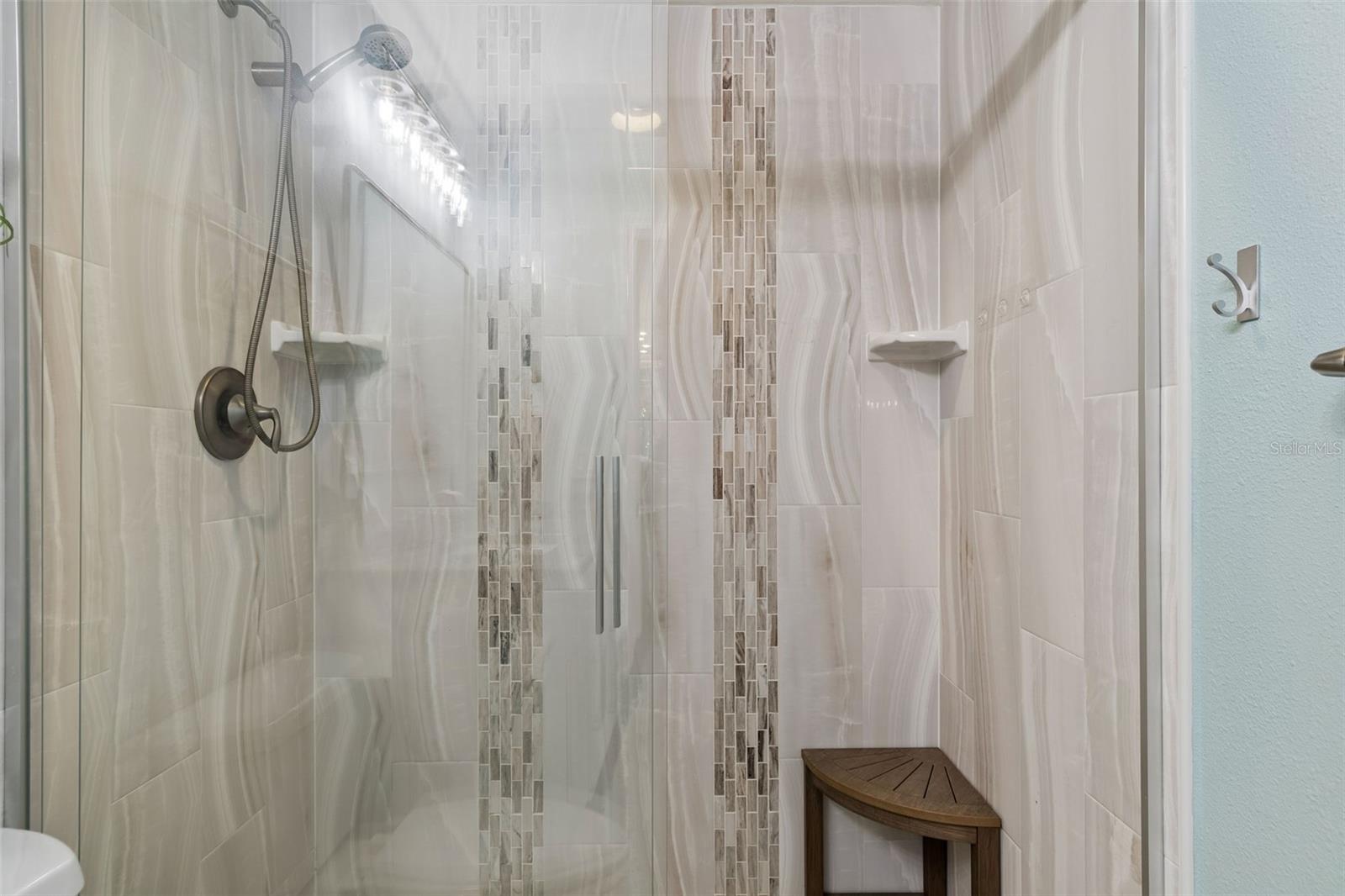 Image 44 of 56 For 770 Island Way N204