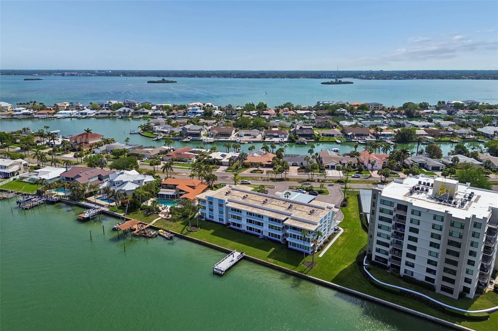 Image 53 of 56 For 770 Island Way N204