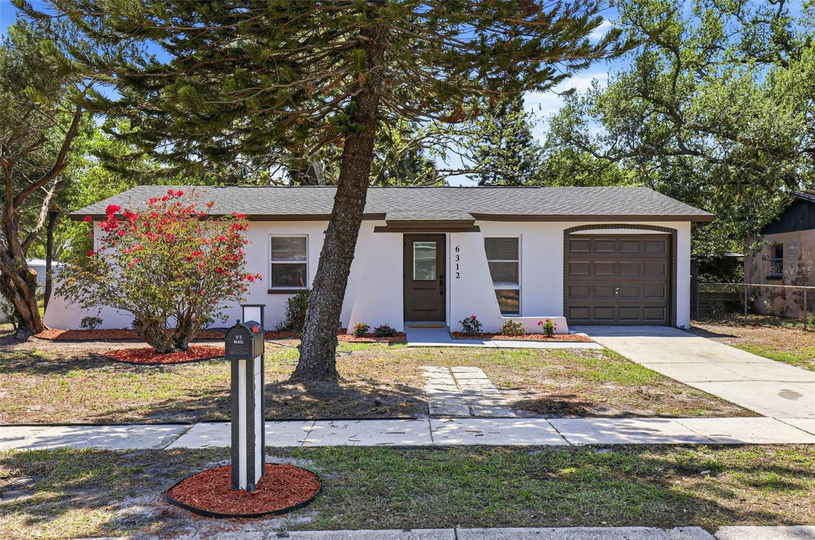 Details for 6312 Lansdale Circle, TAMPA, FL 33616