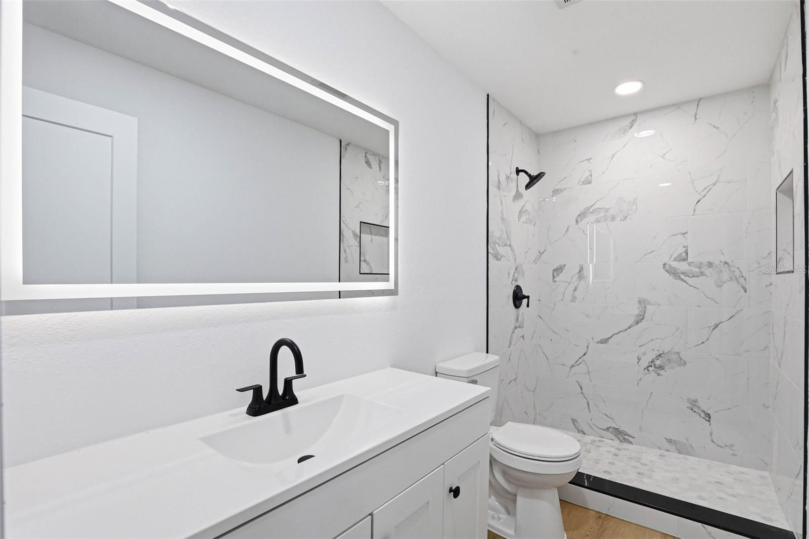 Image 29 of 53 For 6312 Lansdale Circle