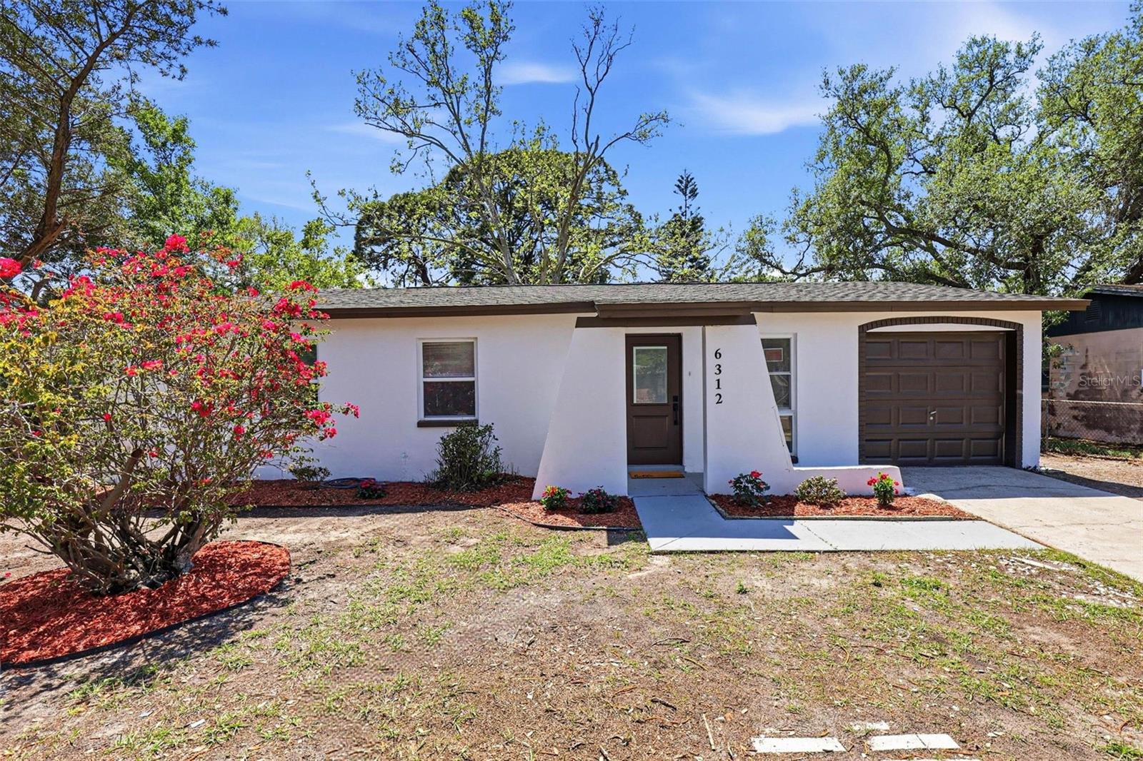 Image 6 of 53 For 6312 Lansdale Circle