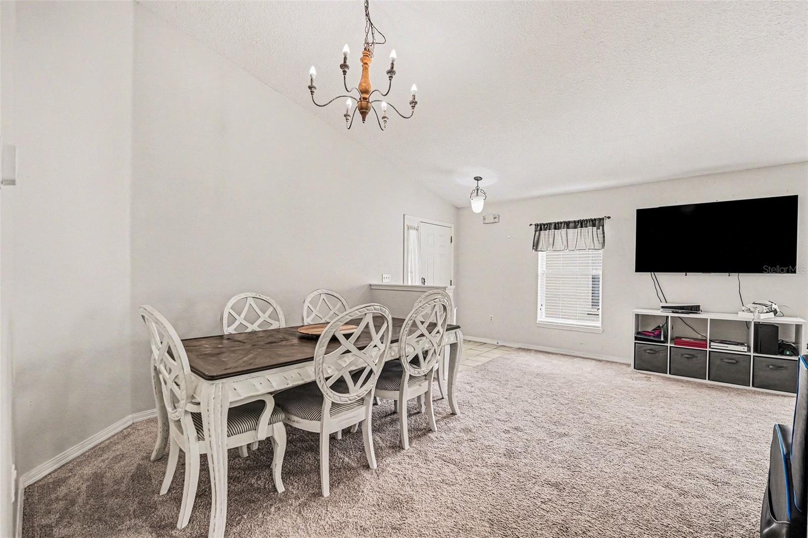 Image 6 of 40 For 501 Scrub Jay Way