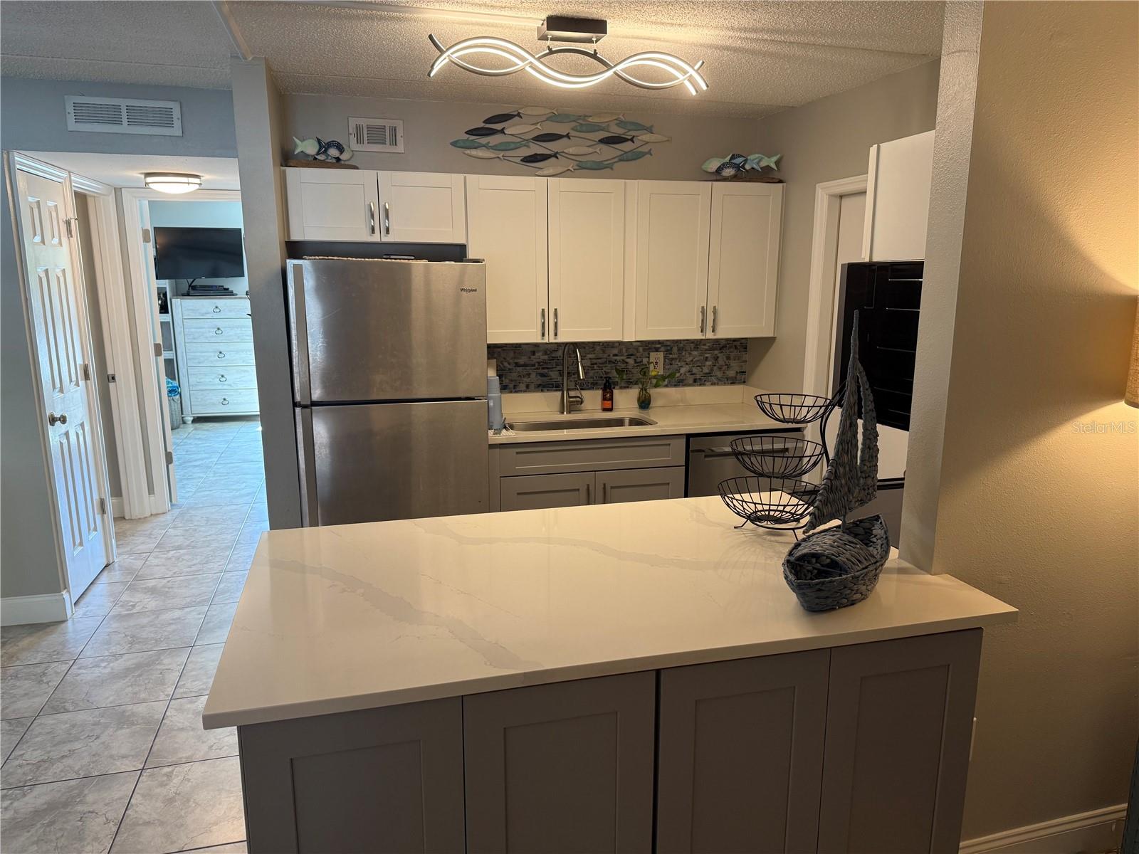 Image 16 of 35 For 12760 Indian Rocks Road 1024