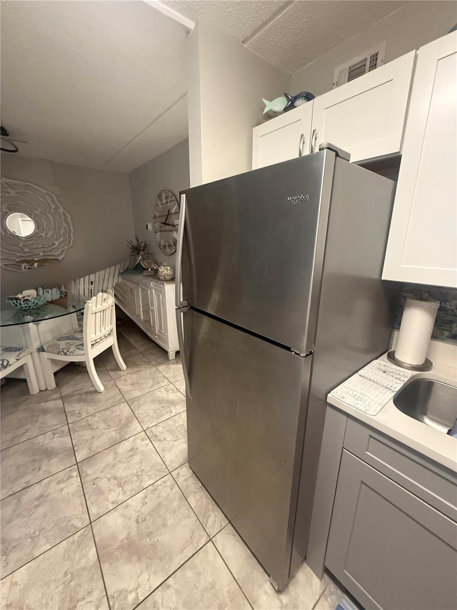 Image 20 of 35 For 12760 Indian Rocks Road 1024