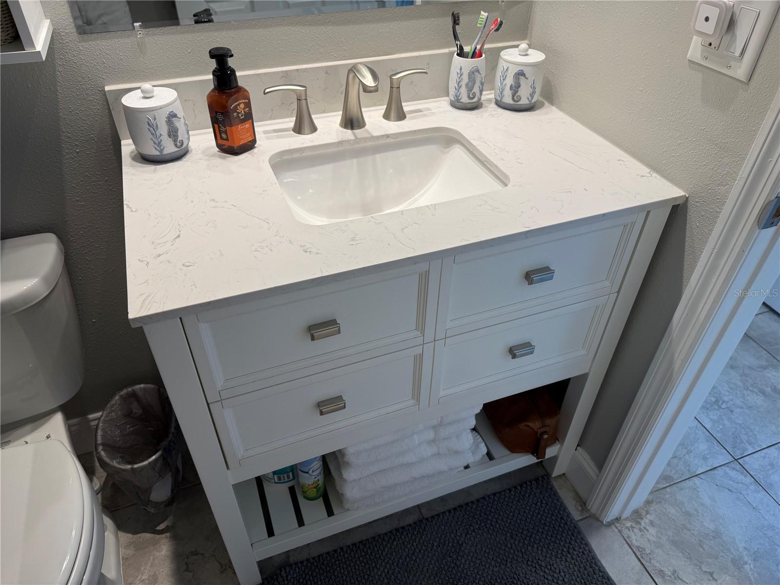 Image 23 of 35 For 12760 Indian Rocks Road 1024