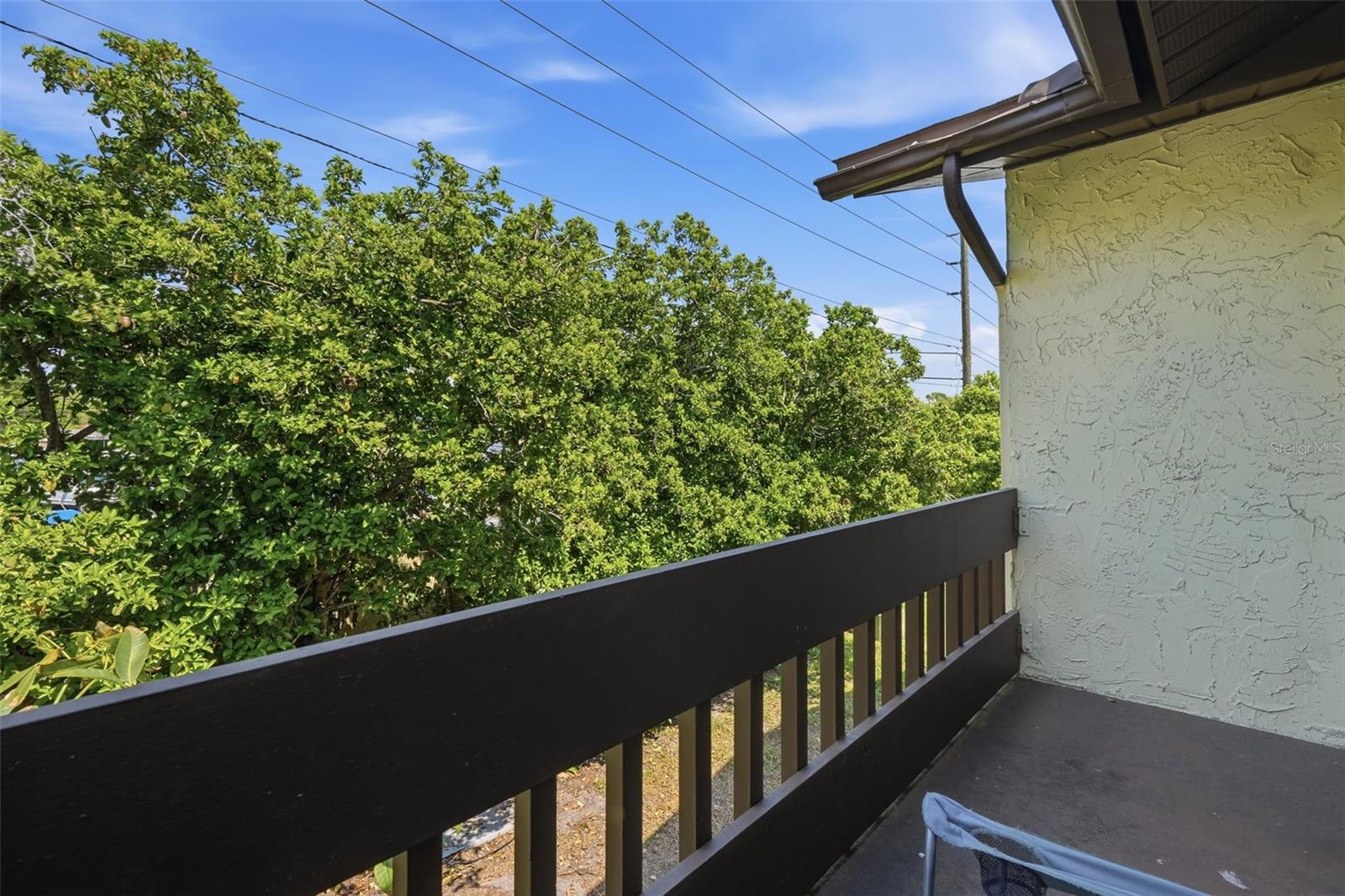 Image 25 of 38 For 501 Bay Drive 202