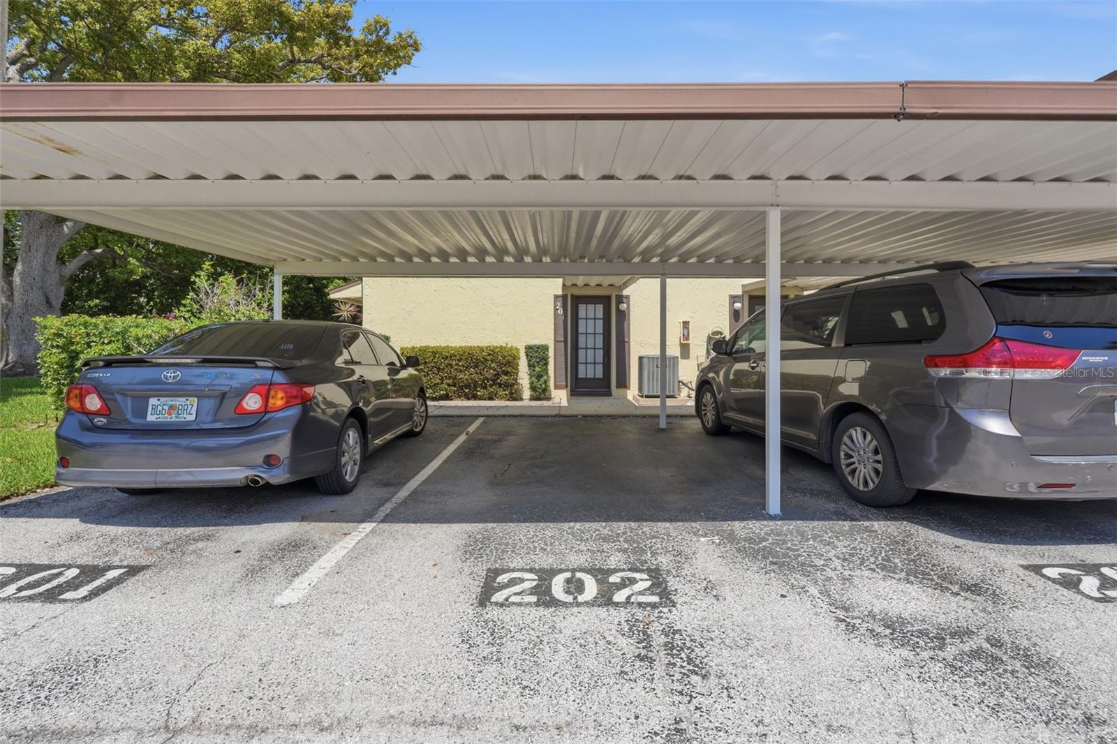 Image 34 of 38 For 501 Bay Drive 202