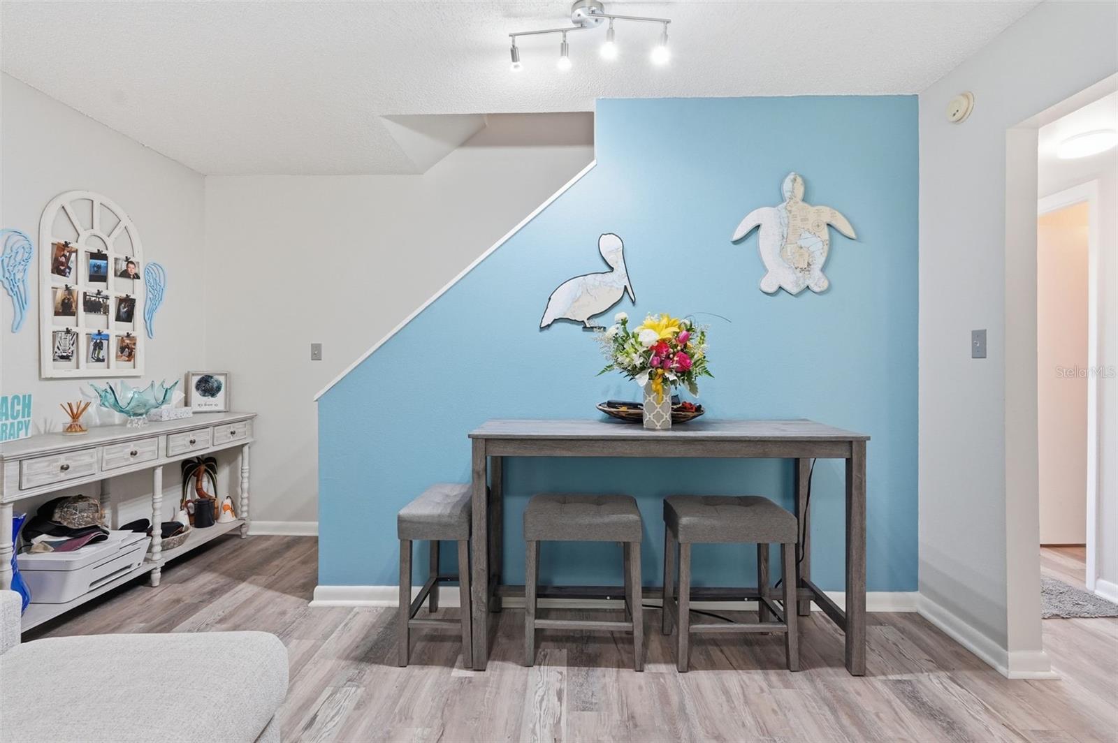 Image 8 of 38 For 501 Bay Drive 202