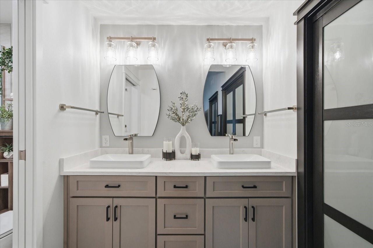 Image 12 of 41 For 4510 Whitworth Lane