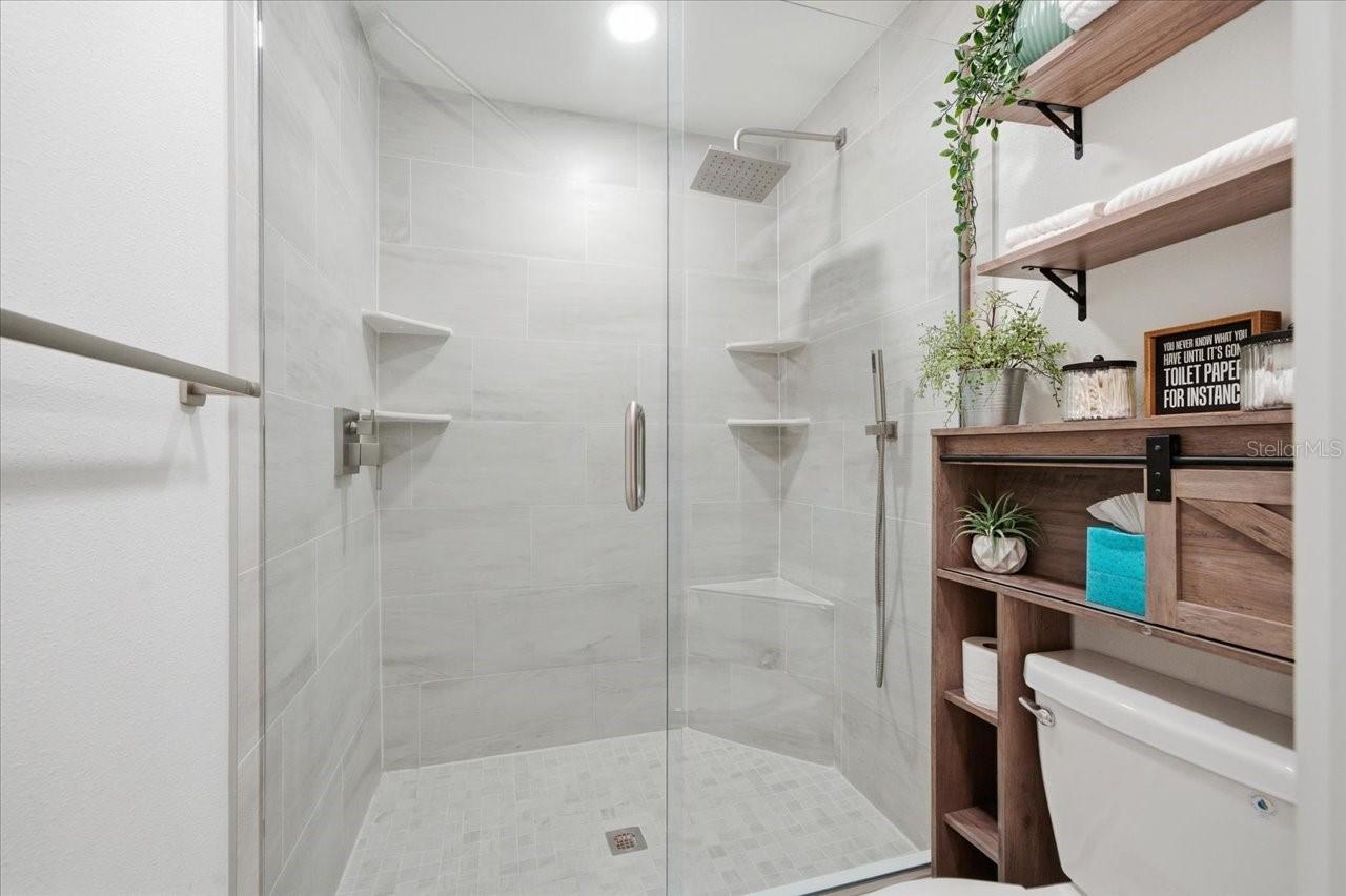 Image 14 of 41 For 4510 Whitworth Lane