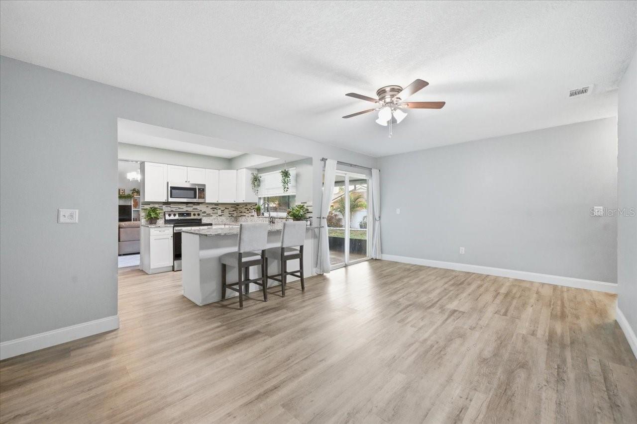 Image 15 of 41 For 4510 Whitworth Lane