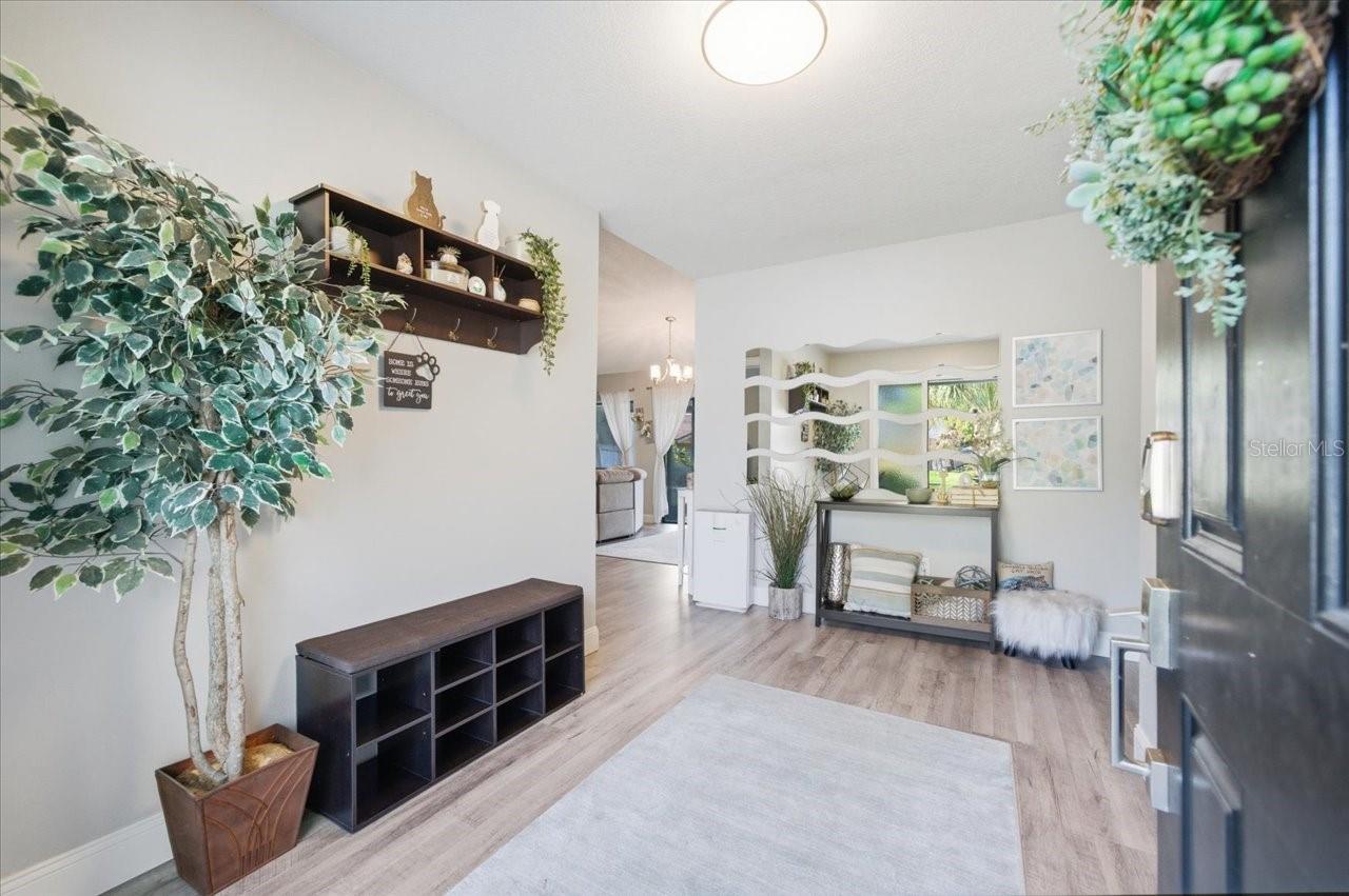 Image 18 of 41 For 4510 Whitworth Lane