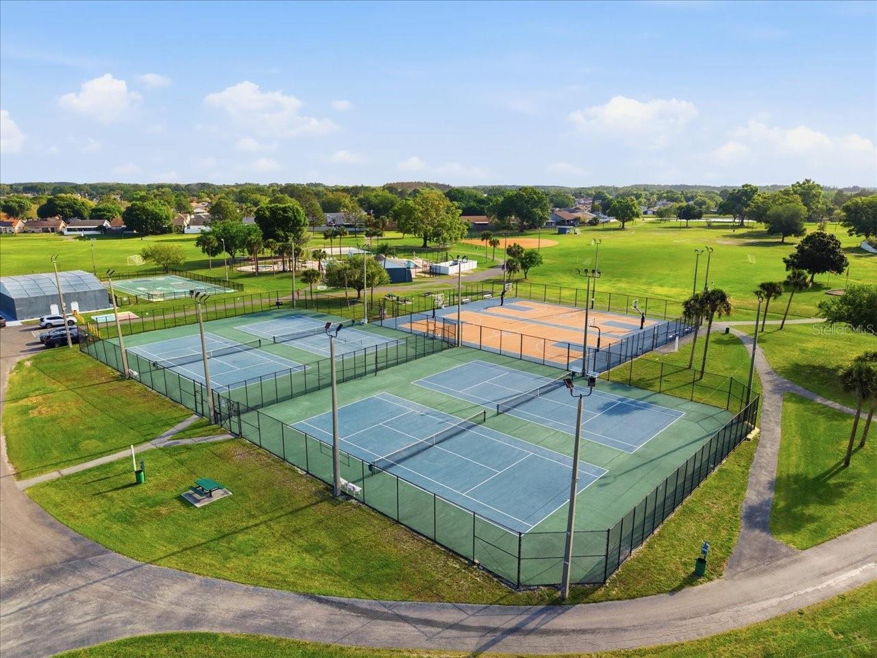 Image 35 of 41 For 4510 Whitworth Lane