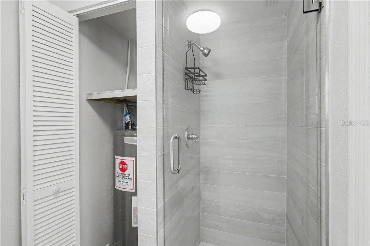 Image 29 of 47 For 7513 Morton Street