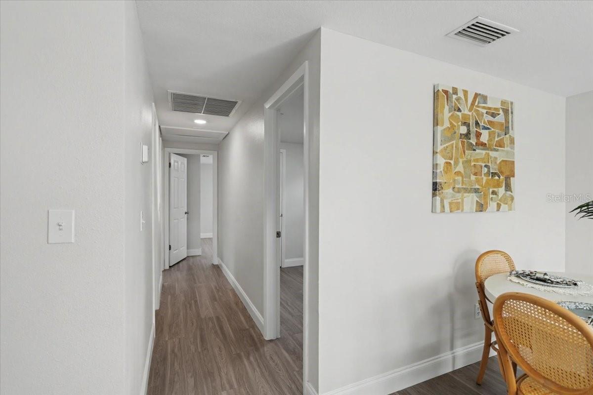 Image 30 of 47 For 7513 Morton Street