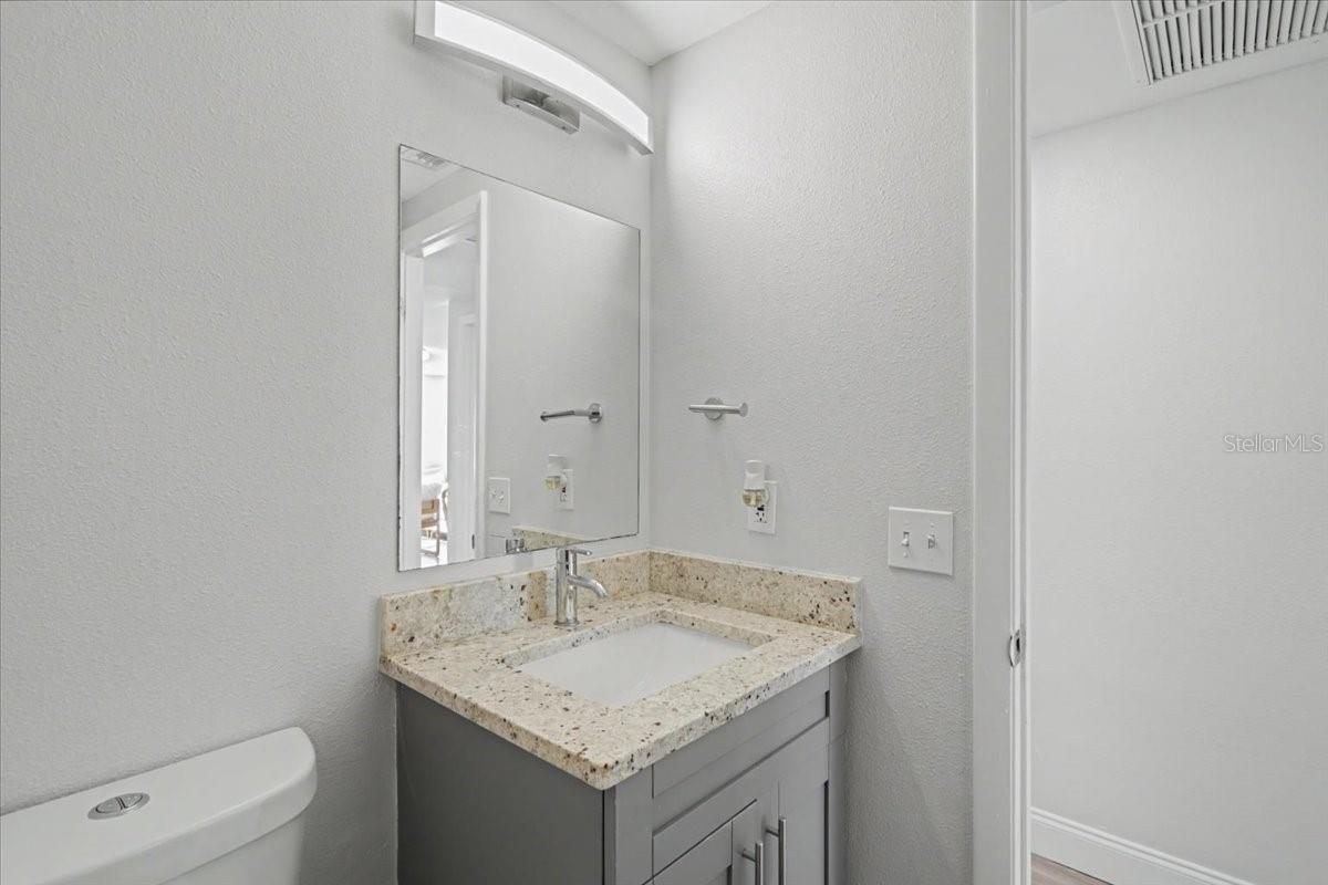 Image 37 of 47 For 7513 Morton Street