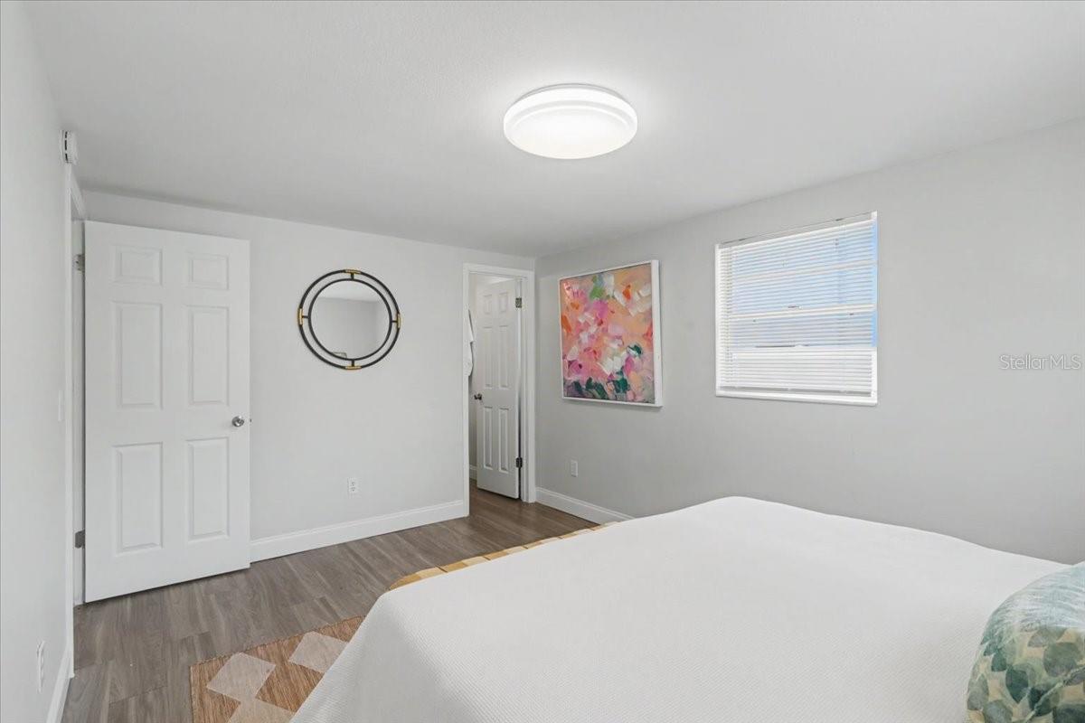 Image 41 of 47 For 7513 Morton Street