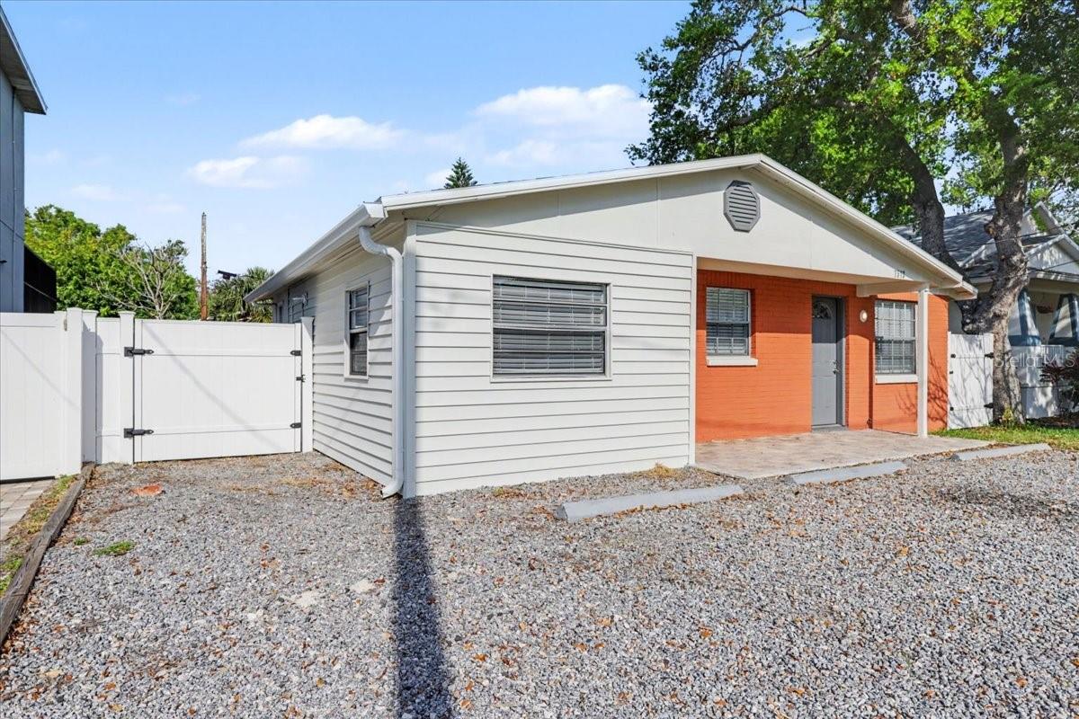 Image 9 of 47 For 7513 Morton Street