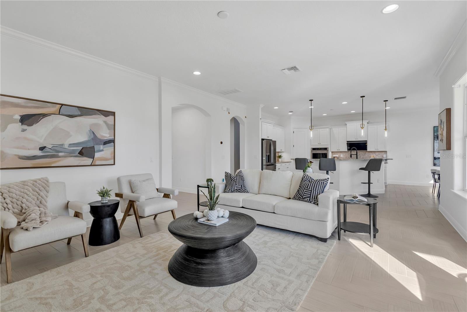 Image 15 of 48 For 3824 Santiago Street