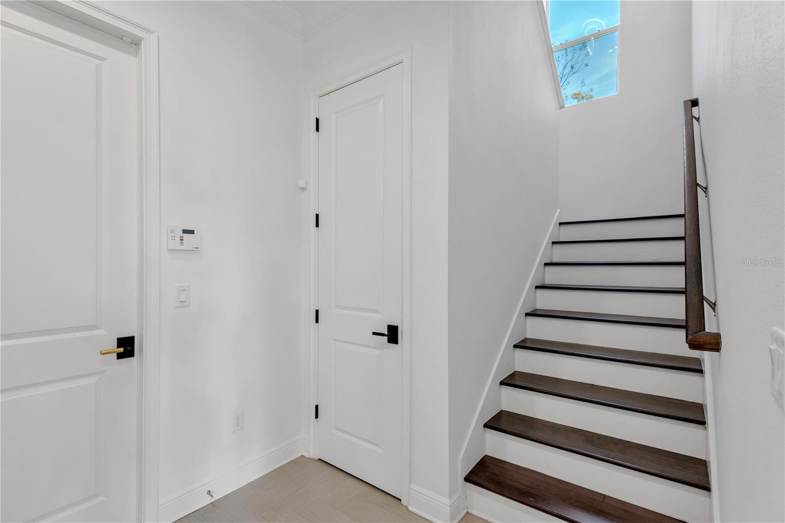 Image 19 of 48 For 3824 Santiago Street