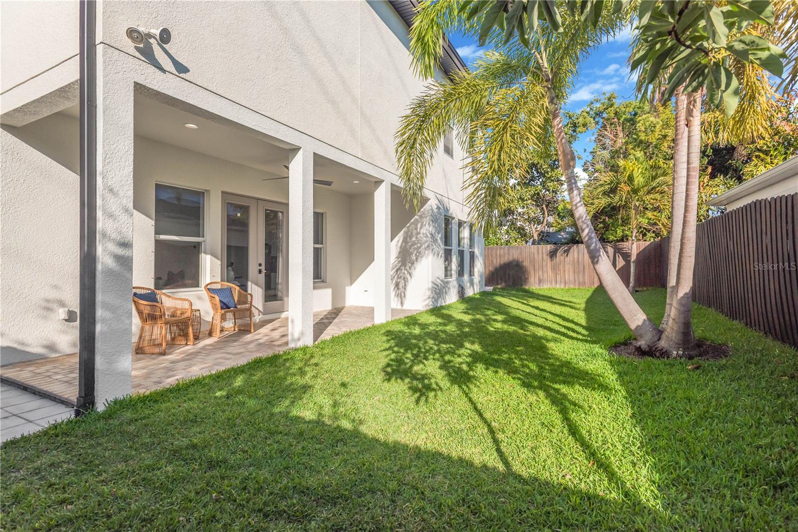 Image 2 of 48 For 3824 Santiago Street