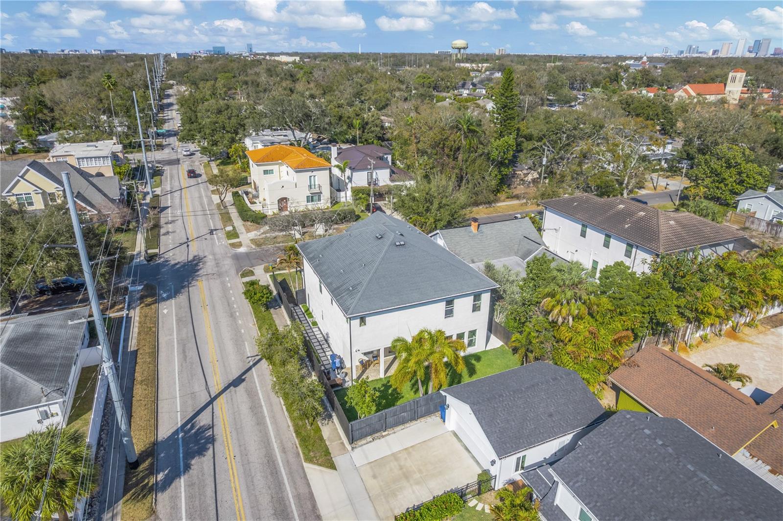 Image 44 of 48 For 3824 Santiago Street