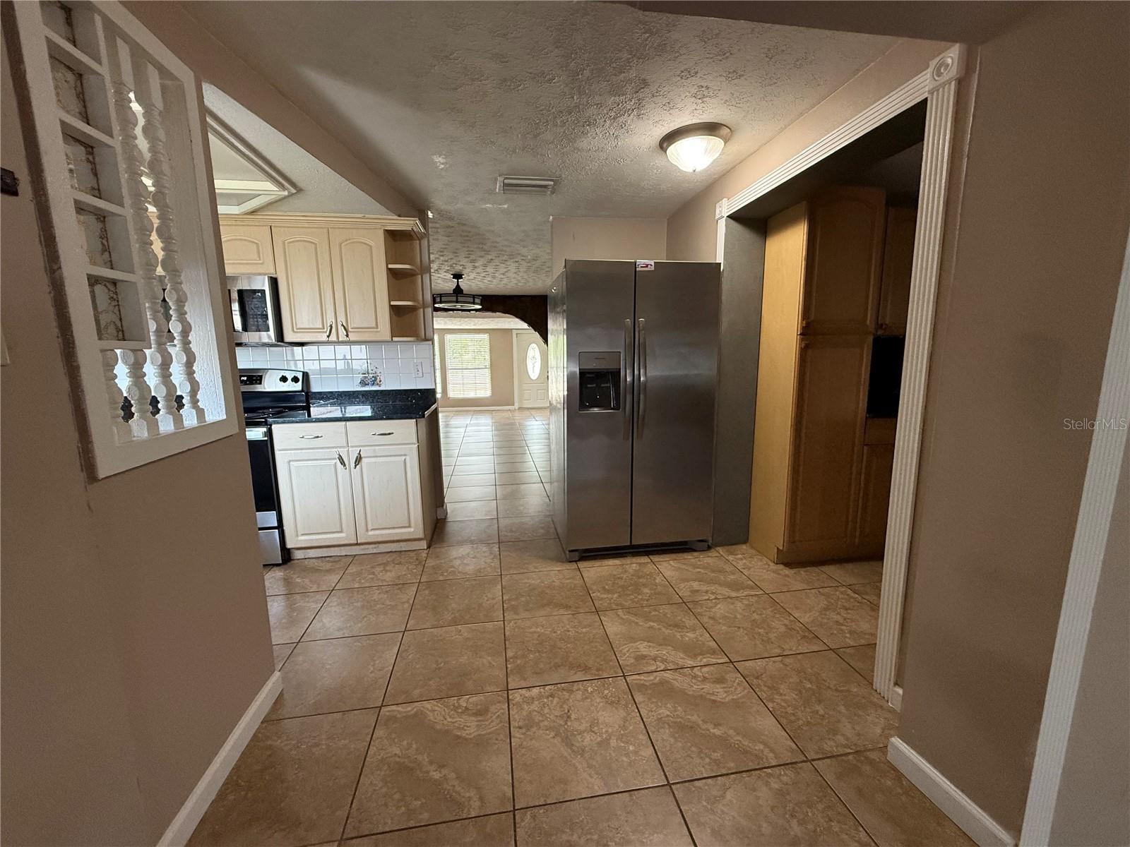 Image 6 of 18 For 6014 Southern Comfort Boulevard