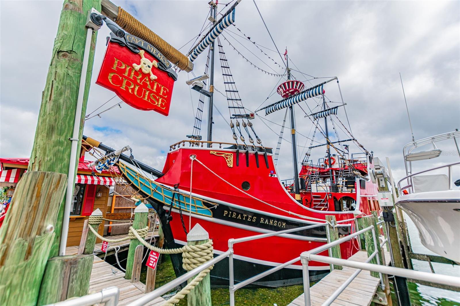 Image 96 of 100 For 570 Casler Avenue