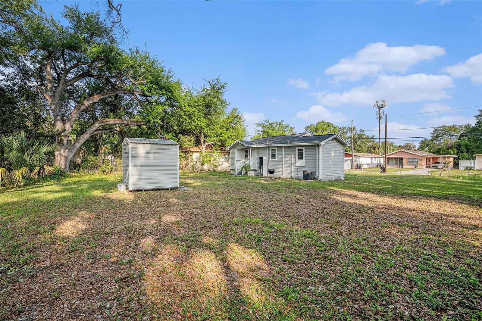 Listing photo id 20 for 1603 33rd Avenue