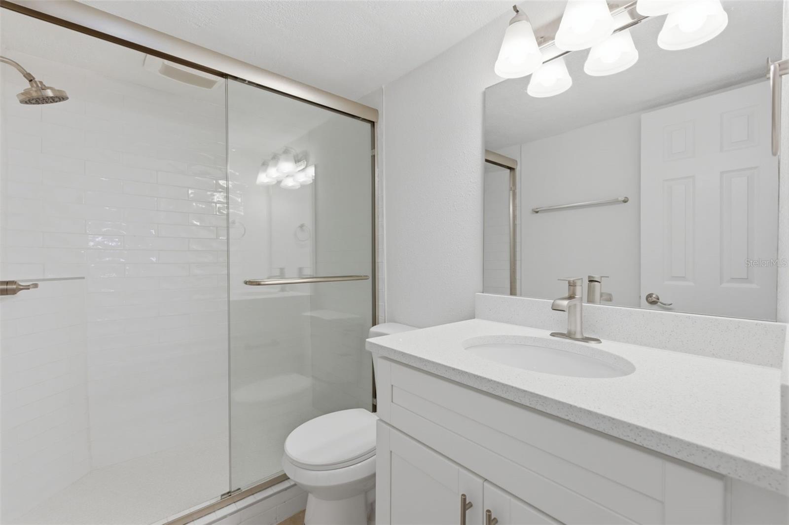 Image 18 of 59 For 8901 Blind Pass Road 127