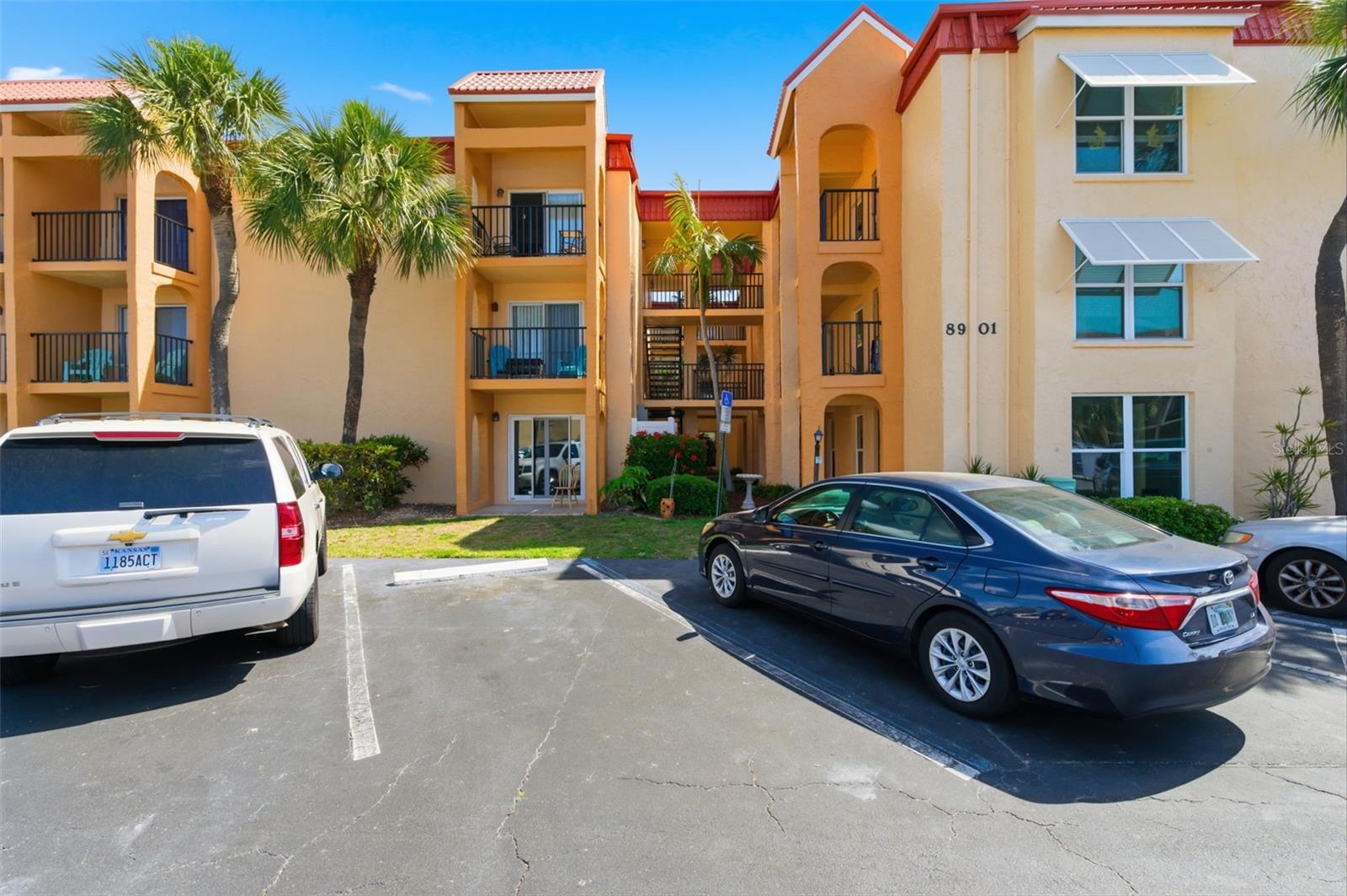 Image 50 of 59 For 8901 Blind Pass Road 127