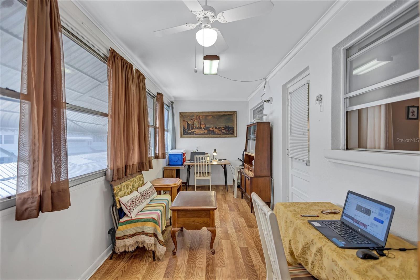 Image 12 of 25 For 5940 21st Street N 11