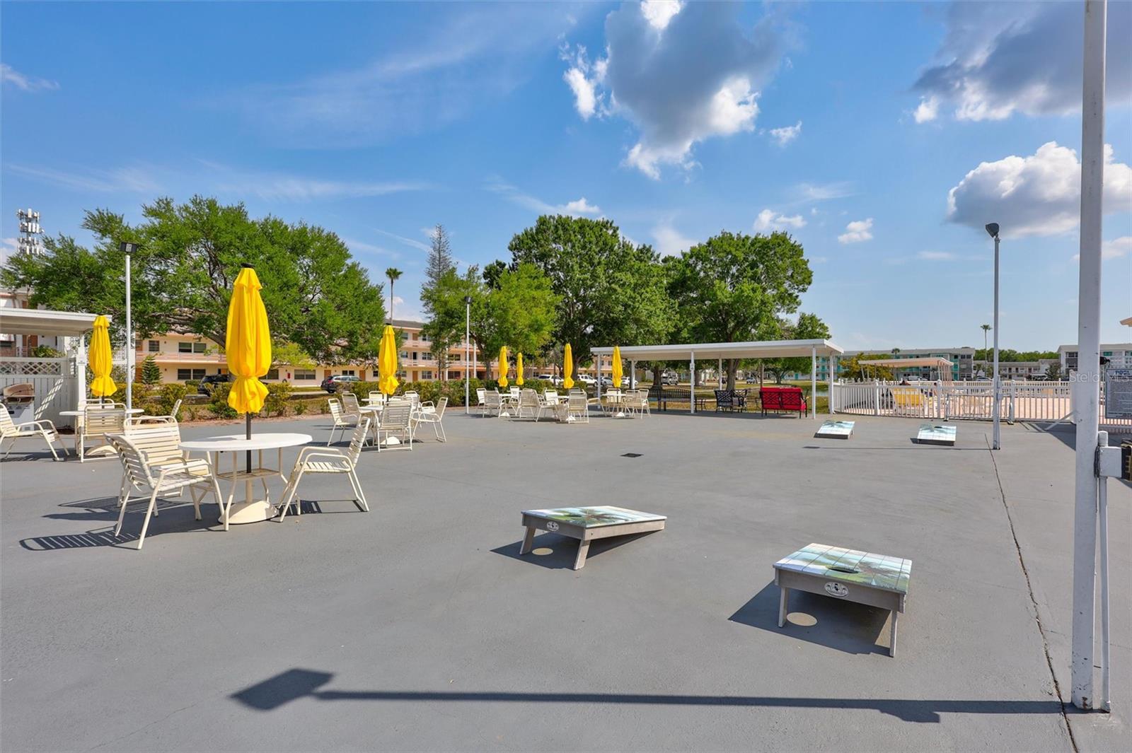 Image 17 of 25 For 5940 21st Street N 11