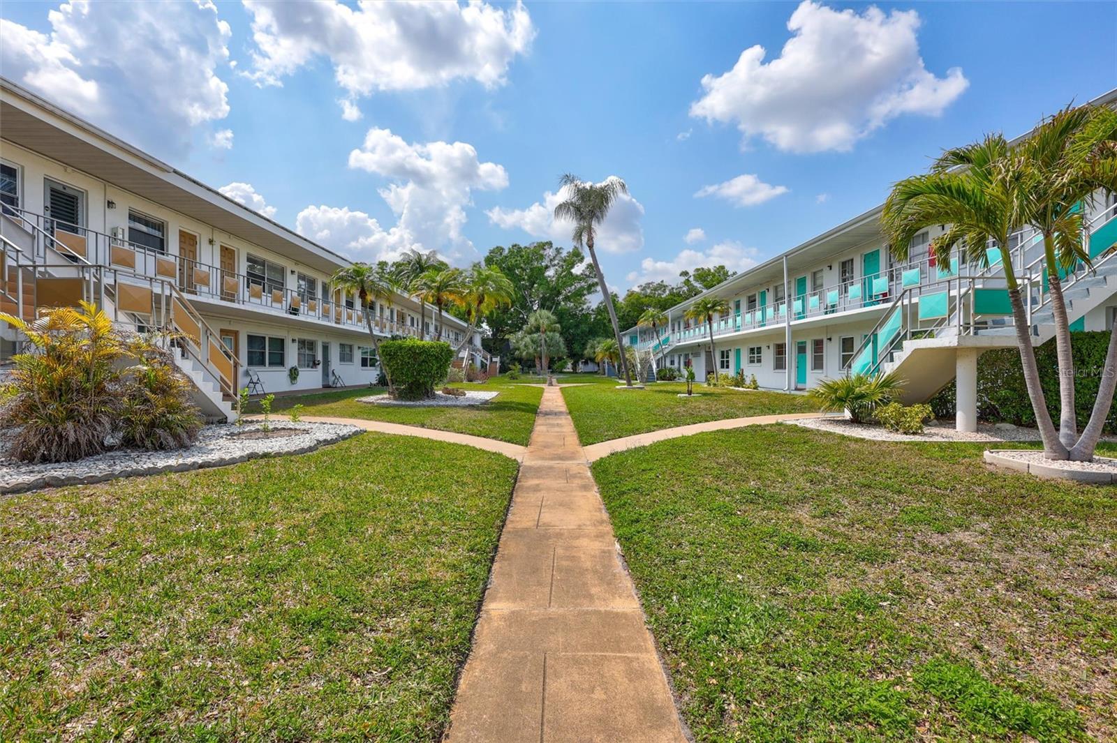 Image 2 of 25 For 5940 21st Street N 11