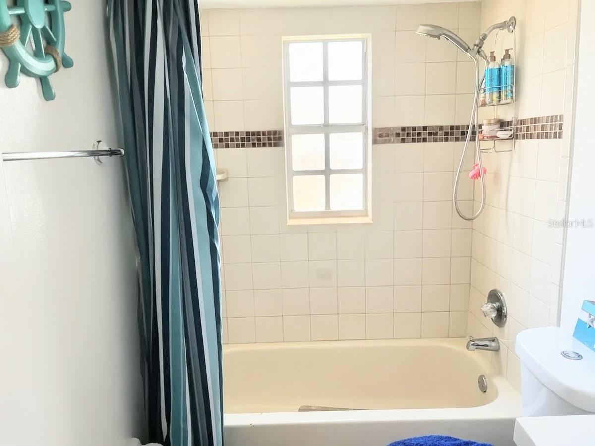 Image 19 of 25 For Address Not Provided