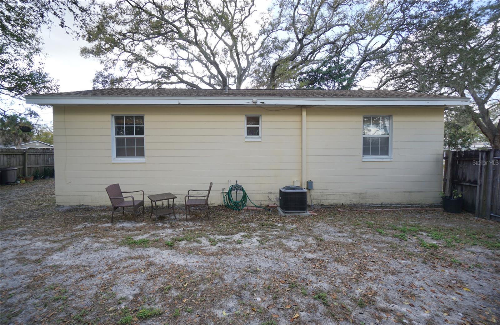 Image 20 of 29 For 5611 Mckay Avenue