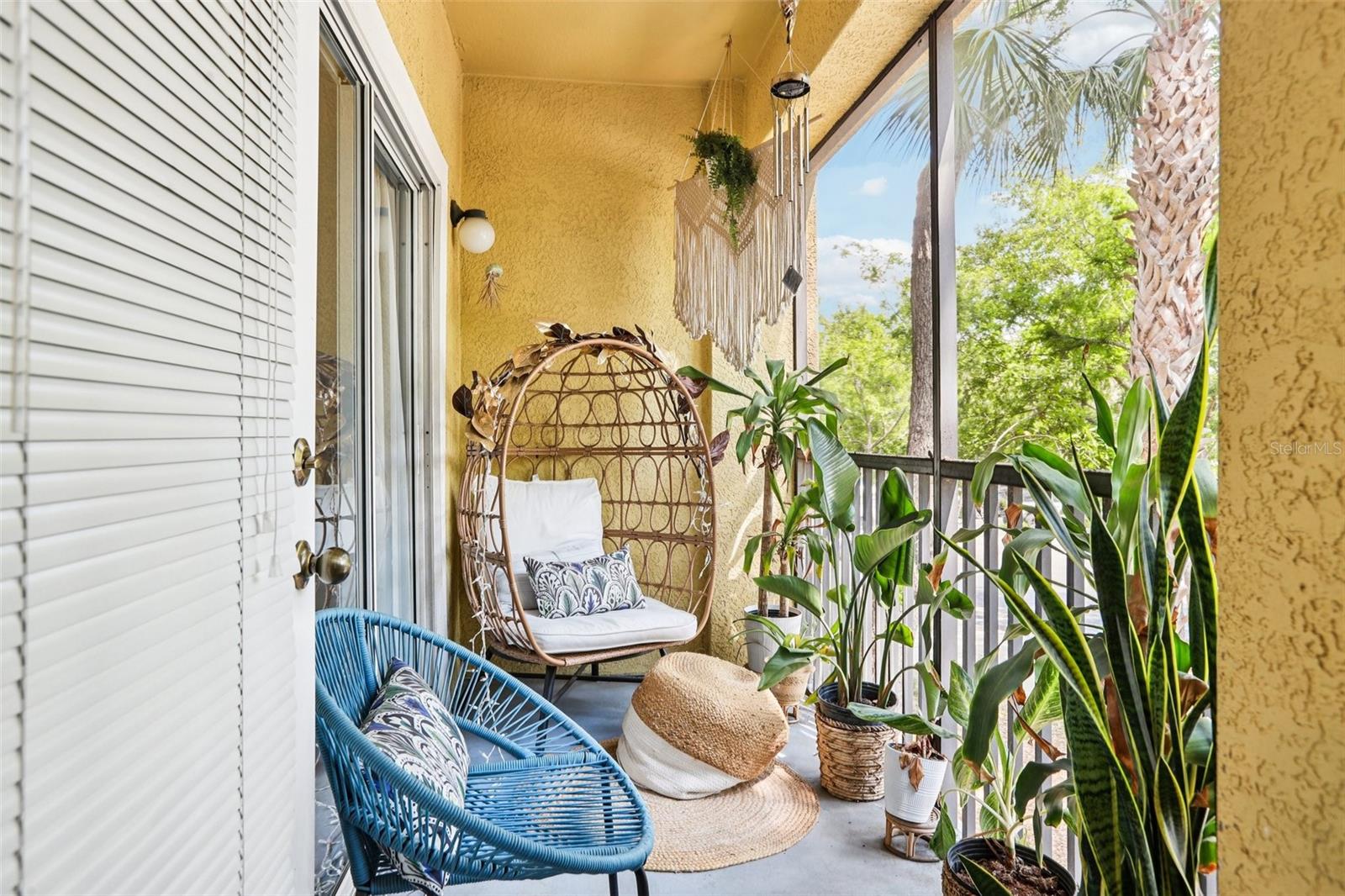 Image 36 of 37 For 10125 Courtney Palms Boulevard 201