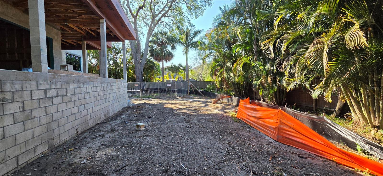 Image 9 of 10 For 52 Albemarle Avenue