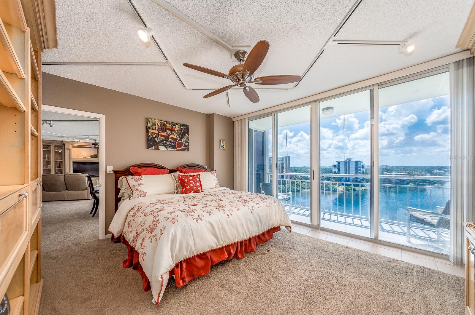 Image 34 of 58 For 100 Pierce Street 1205