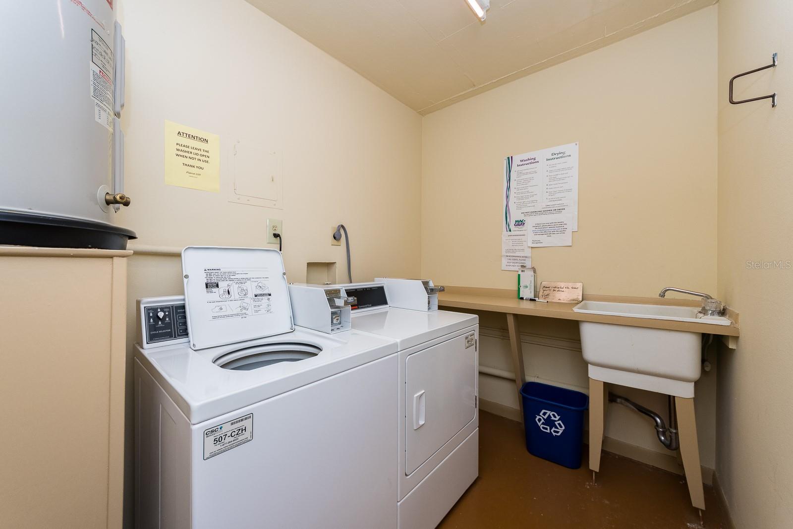 Image 46 of 58 For 100 Pierce Street 1205