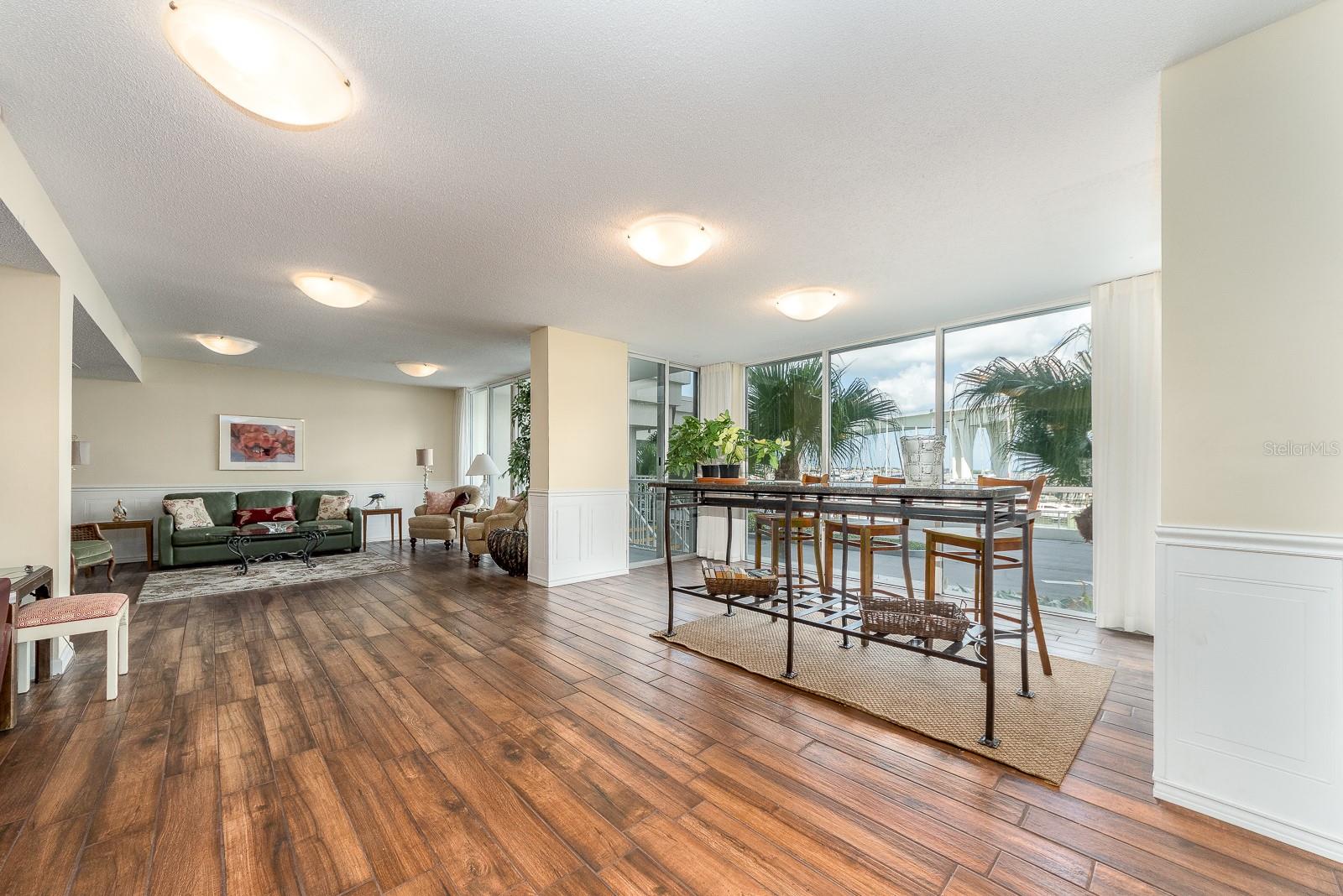 Image 50 of 58 For 100 Pierce Street 1205