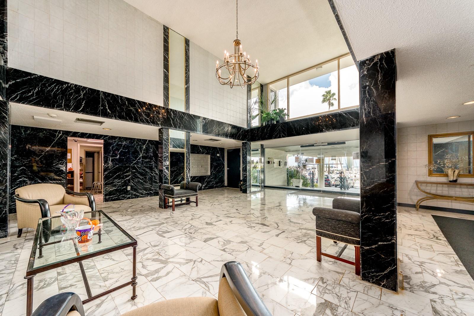 Image 6 of 58 For 100 Pierce Street 1205