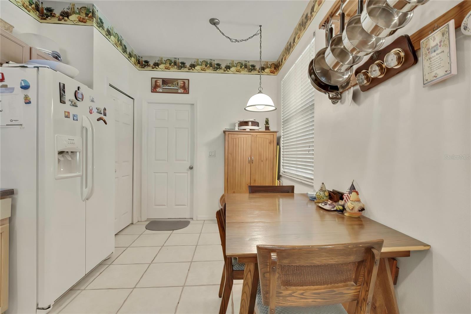 Image 14 of 47 For 20841 Eustis Road