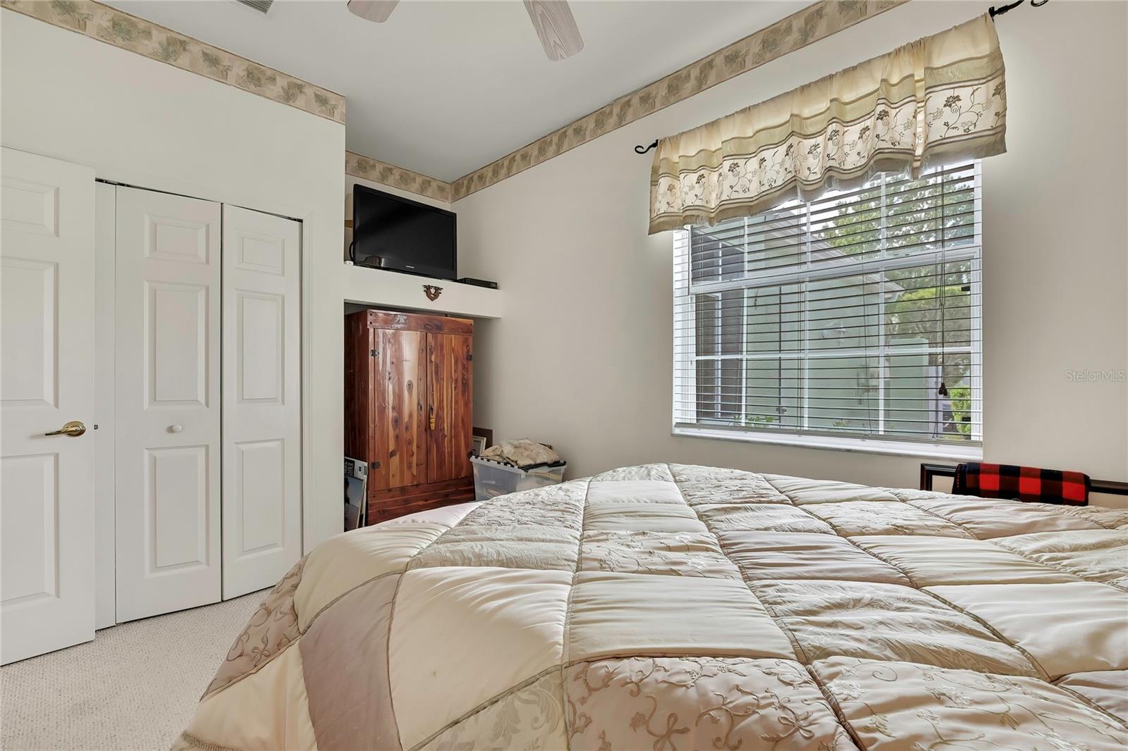 Image 22 of 47 For 20841 Eustis Road