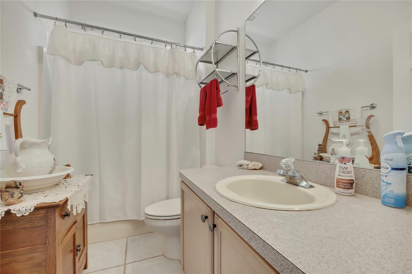 Image 25 of 47 For 20841 Eustis Road