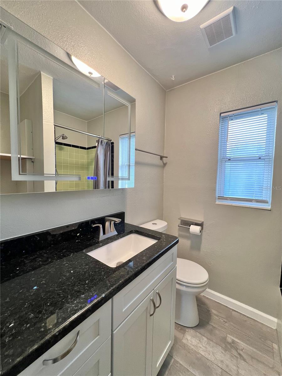 Image 15 of 24 For 107 Minnehaha Street