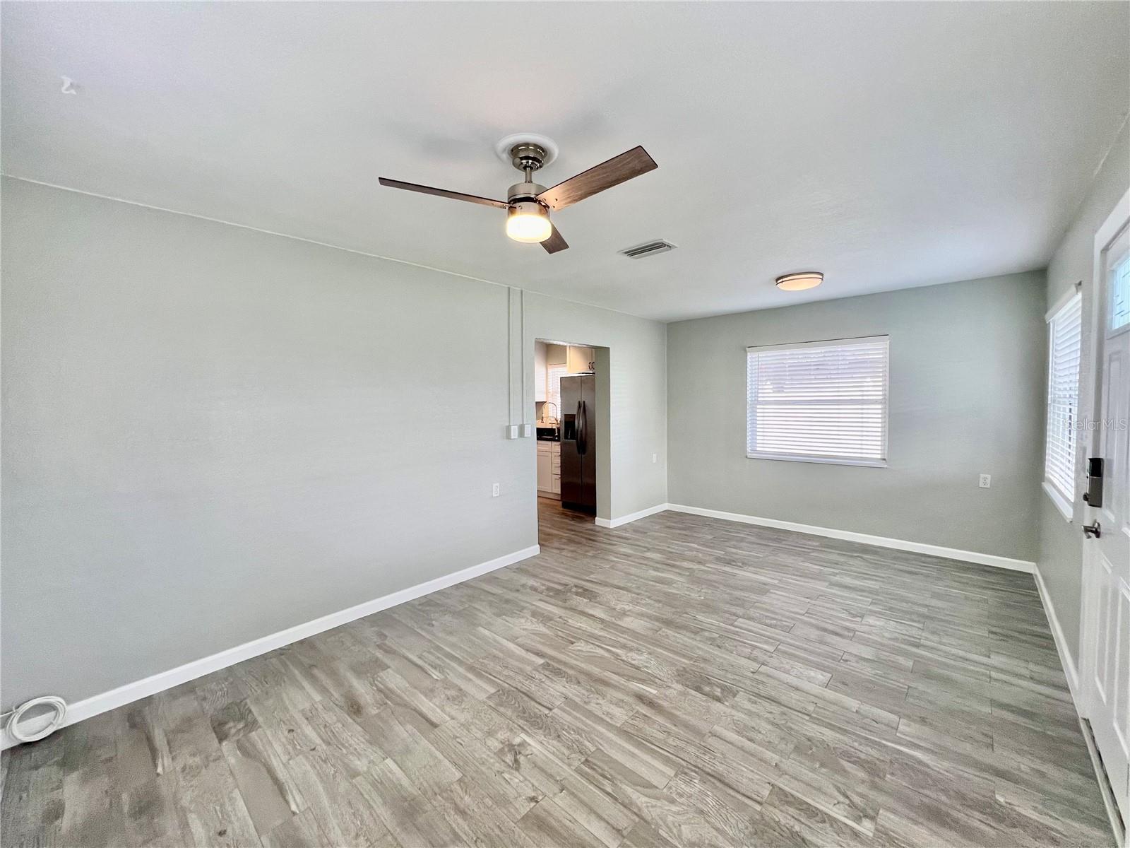 Image 7 of 24 For 107 Minnehaha Street