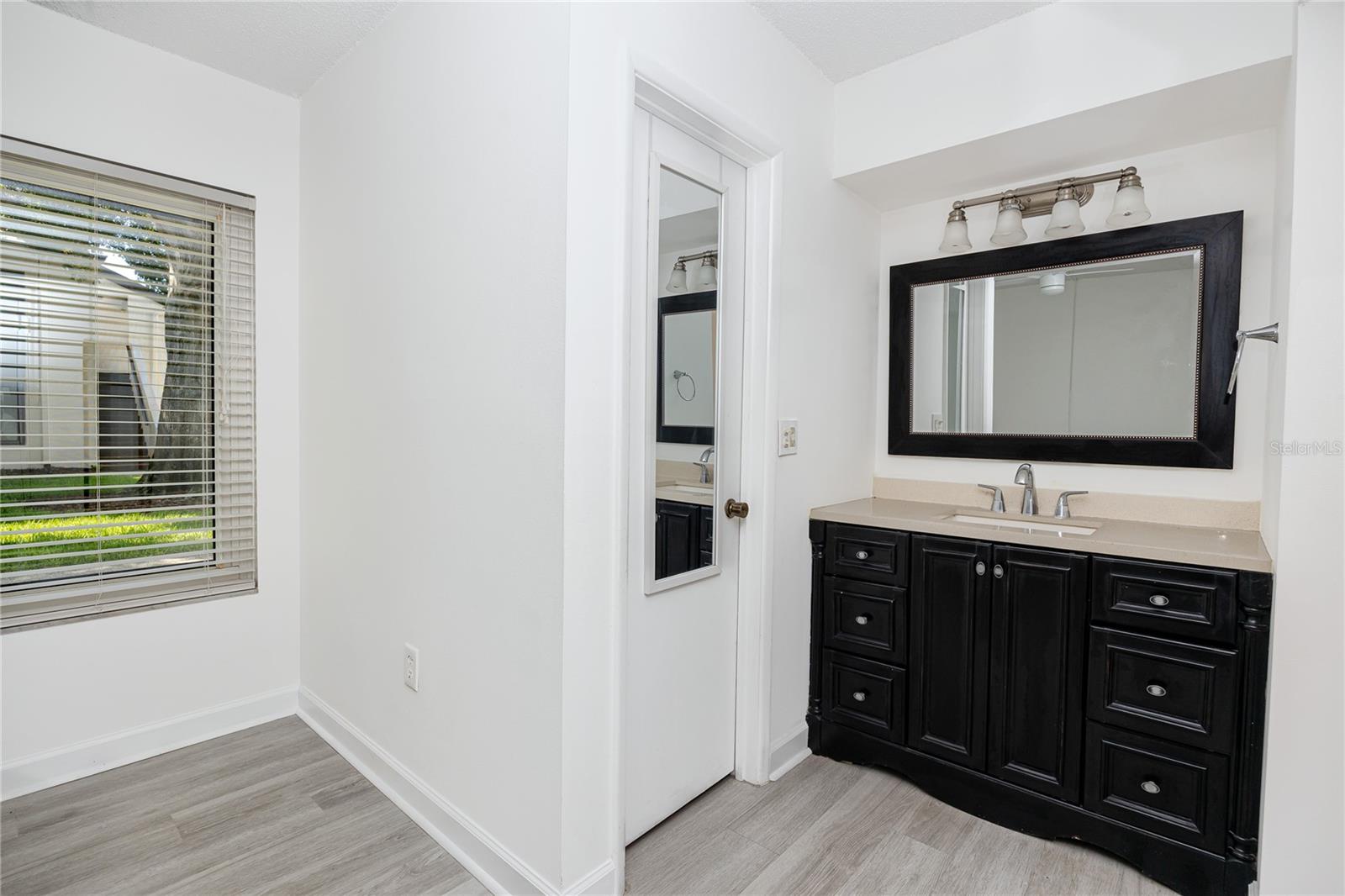 Image 16 of 37 For 2207 Belleair Road B4